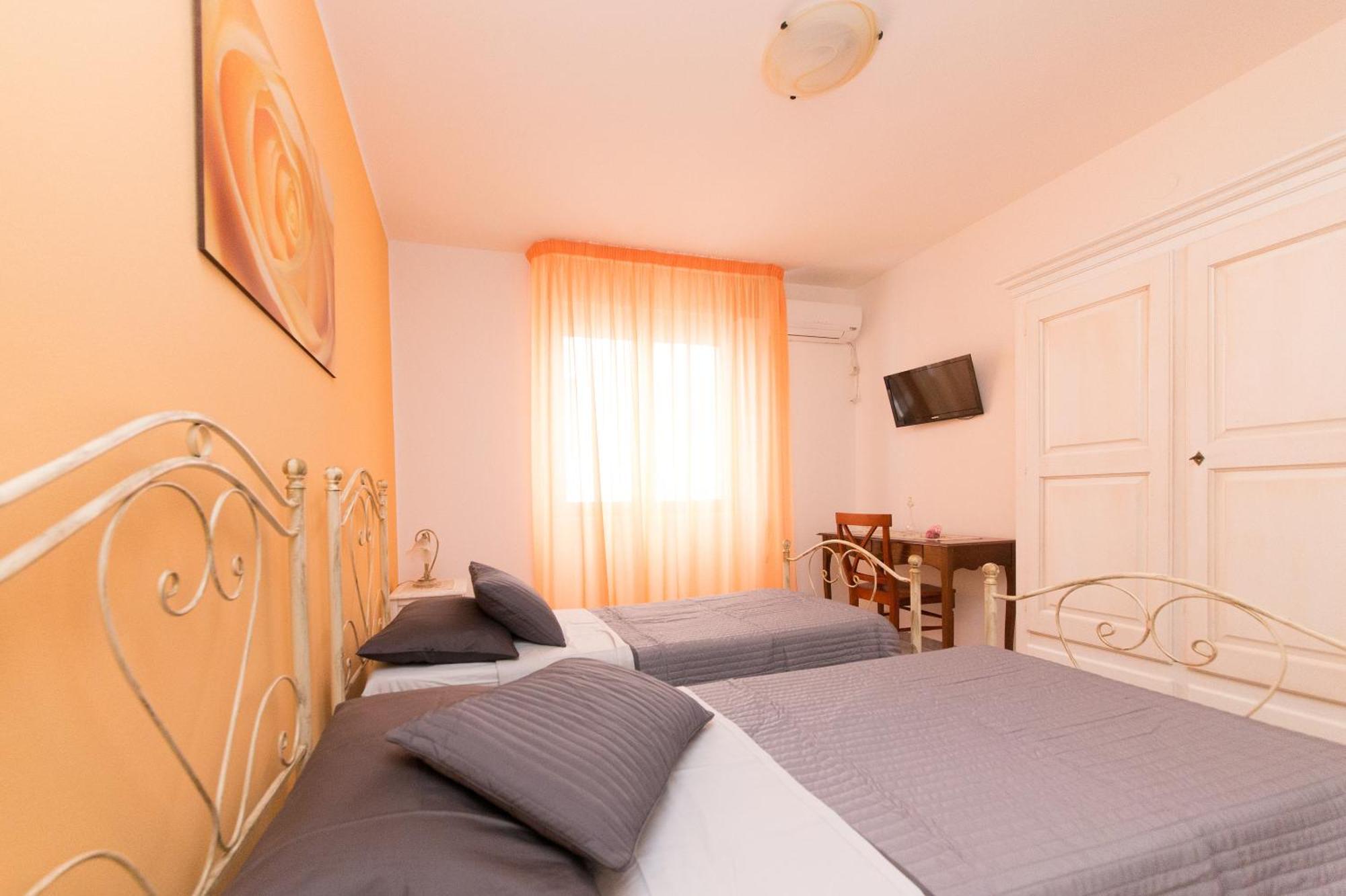 B&B La Casa Nel Borgo Спекиа Екстериор снимка